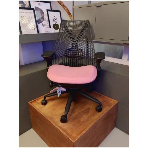 Herman Miller Sayl Pink Edition (2ekans)