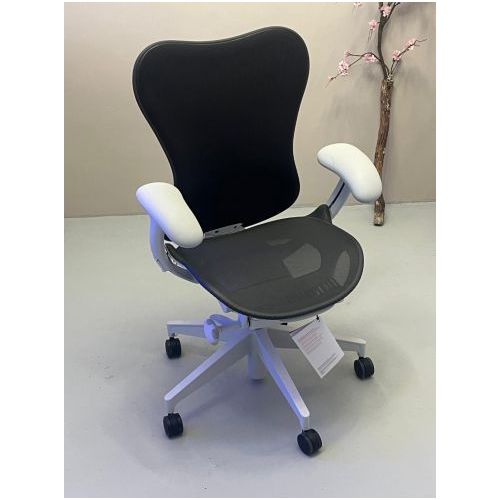 Herman Miller Mirra 2 Butterfly Graphite/Alpine (2ekans)