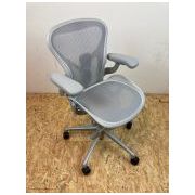 Herman Miller Aeron Mineral A (AMA1629) ZGAN 2e-kans