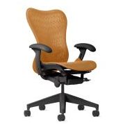Herman Miller Mirra 2 Butterfly Ochre/Graphite Leegverkoop